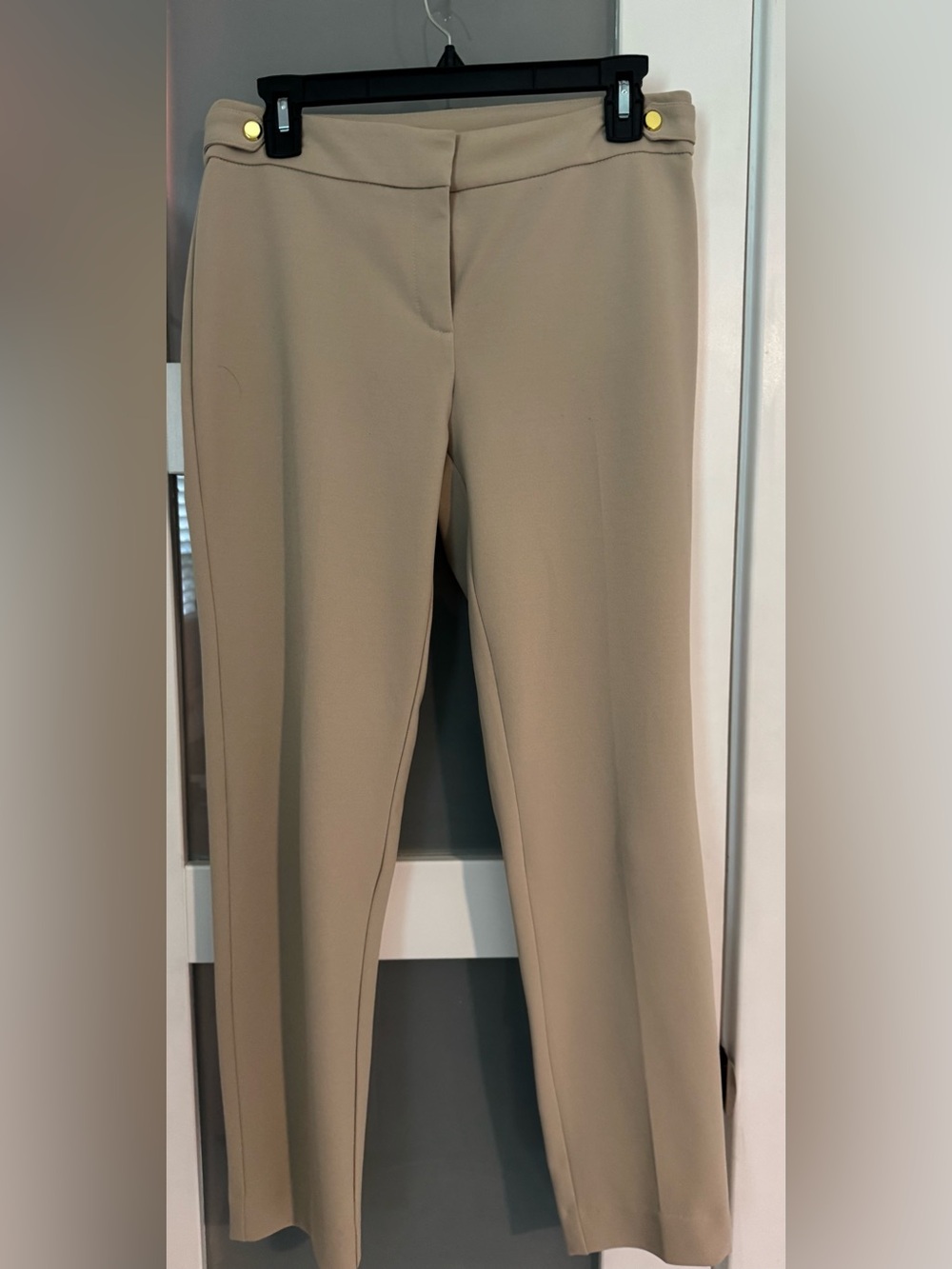 Anne Klein Women's Straight-Leg Trousers in Light Taupe